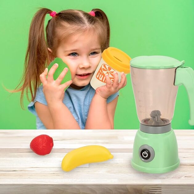 Toy Blender with Light, Sound and Accessories